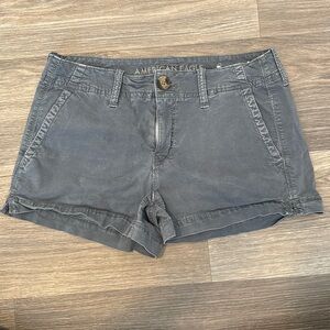 American Eagle Super Stretch Shortie Shorts Size 4